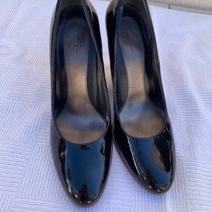 Black Patent Leather Paolo Linea wedges